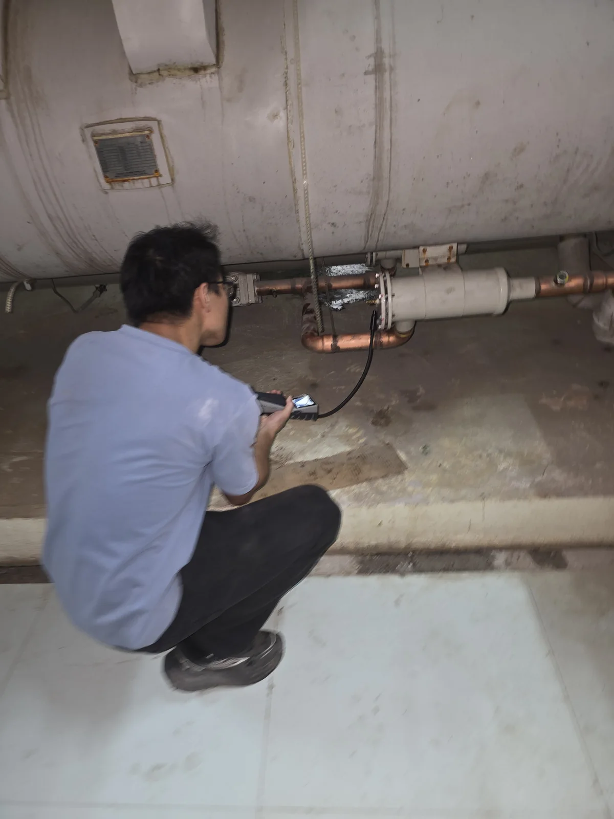 螺杆式冷水机组系统进水检修 · 油侵水管路排查与压力复测 现场记录 4