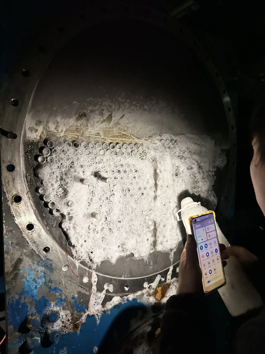 螺杆式冷水机组现场实拍